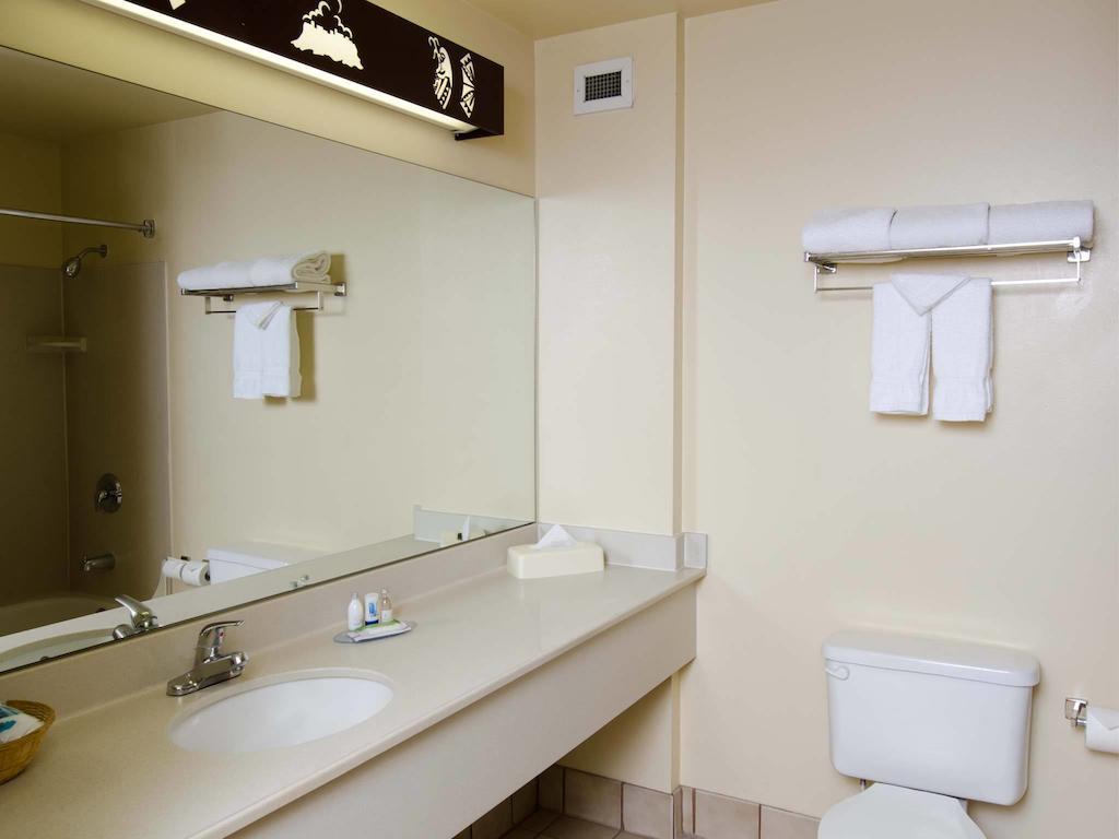 Sky City Casino Hotel Acoma Pueblo Екстериор снимка